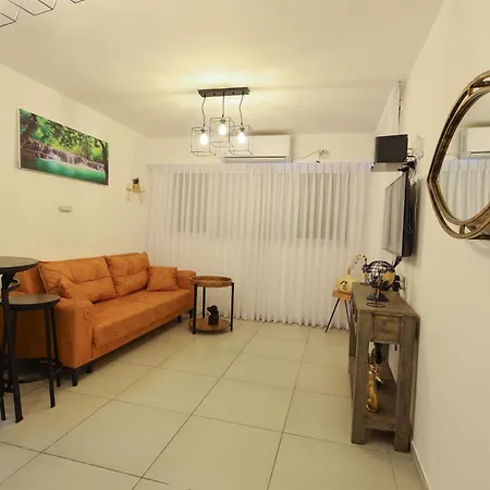 Ferienwohnung הטרקלין של שלמה. דירה יפה וחדשה 5 דקות נסיעה מהים Aschkelon Exterior foto